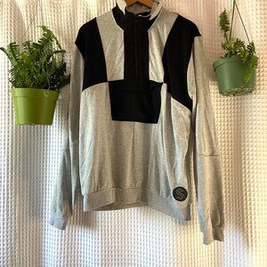 Seattle Kraken Pullover Sweatshirt with Velcro Front Pocket